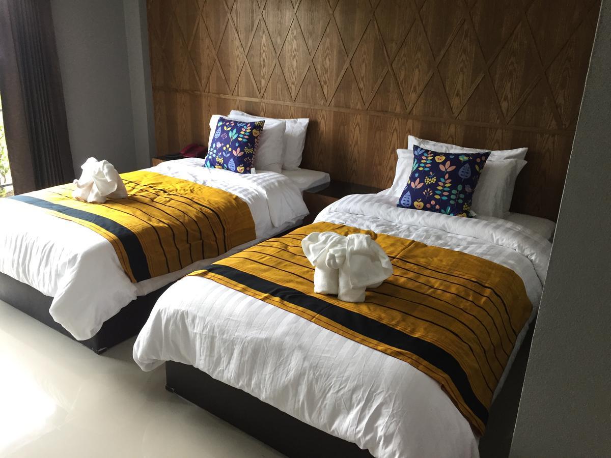 Hobby Hotel Uttaradit Exterior foto